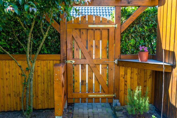 Cost of Wood Gate Repair in Bellevue