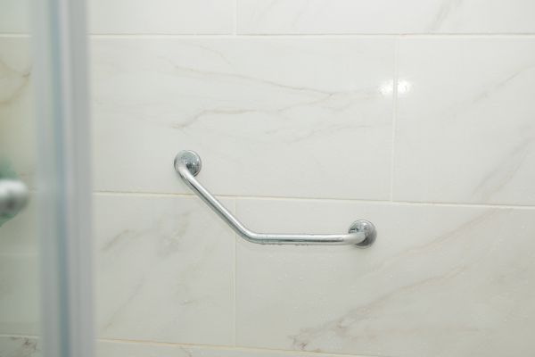 Cost of Toilet Grab Bar Installation in Bellevue