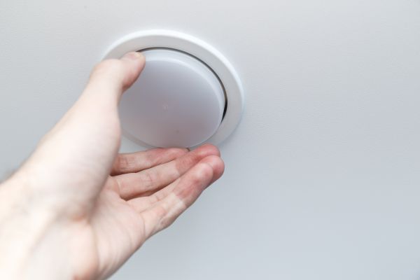 Cost of Ceiling Light Bulb Replacement in Bellevue