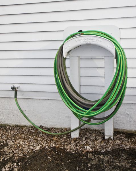 Cost of Hose Holder Installation in Bellevue